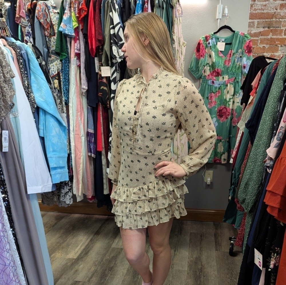 Boho Shimmer Floral Tiered Mini Dress – Size S (Juniors) - Picture 2 of 3